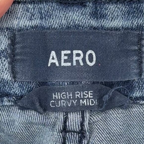 AERO High Rise Curvy Midi Acid Wash Cutoff Denim Shorts Raw Hem Womens Size 2 - Picture 4 of 6